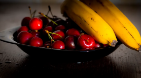 Top 5 fructe cu mult zahăr. Dăunează ficatului și îngrașă, deci nu face excese